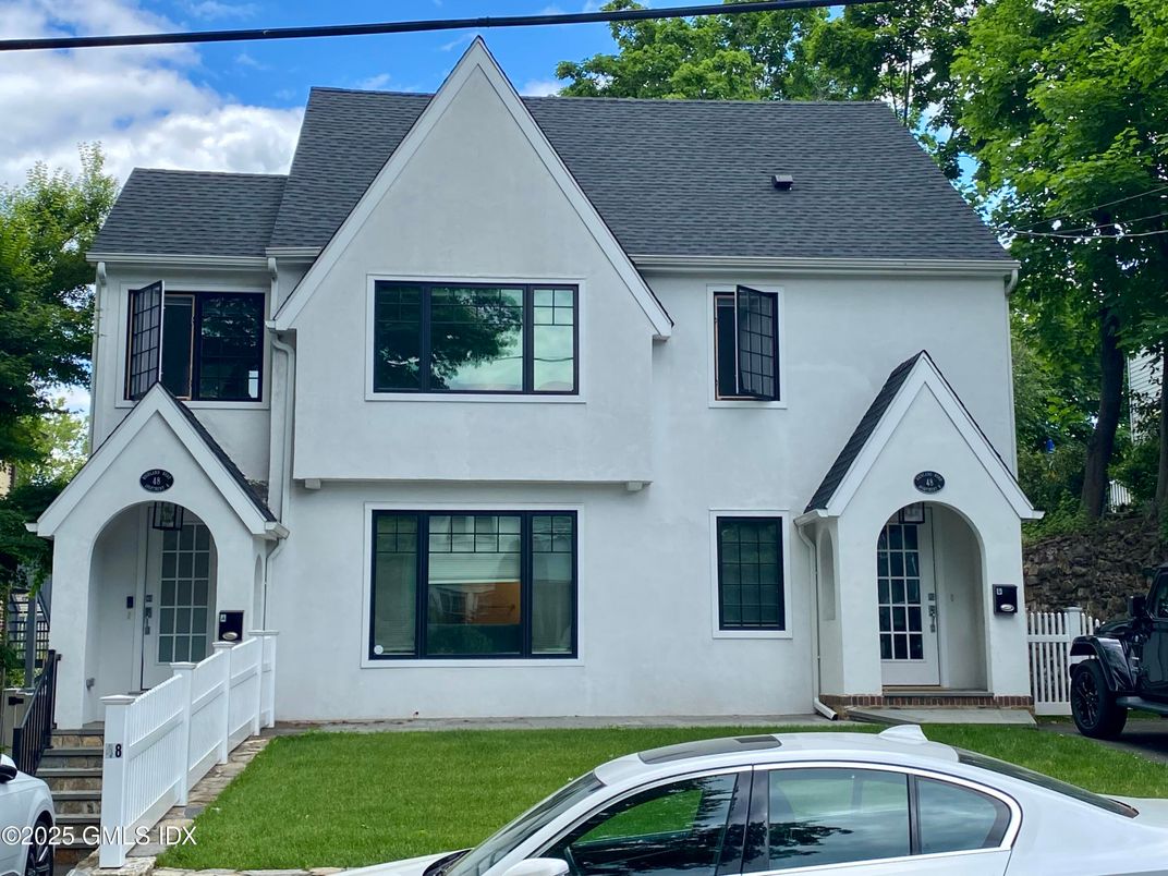 Exterior, Facade, Farmhouse