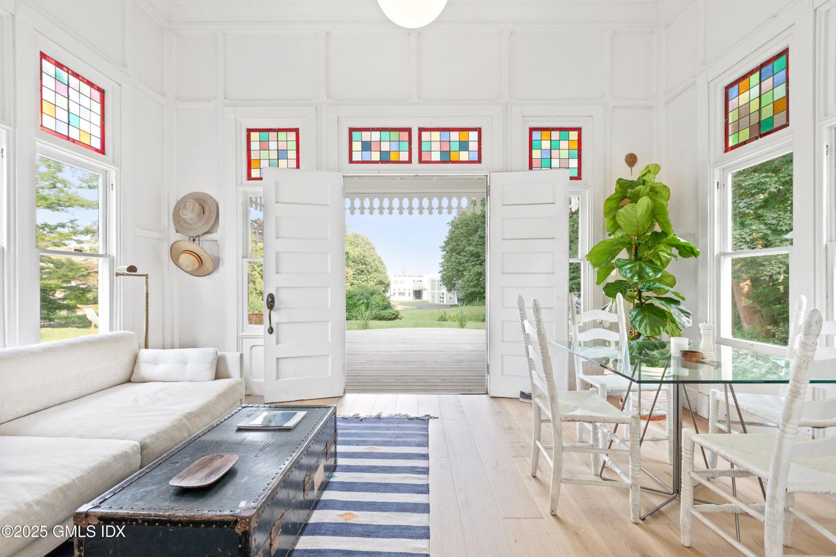 Dining room, Interior, Wood Texture Flooring
