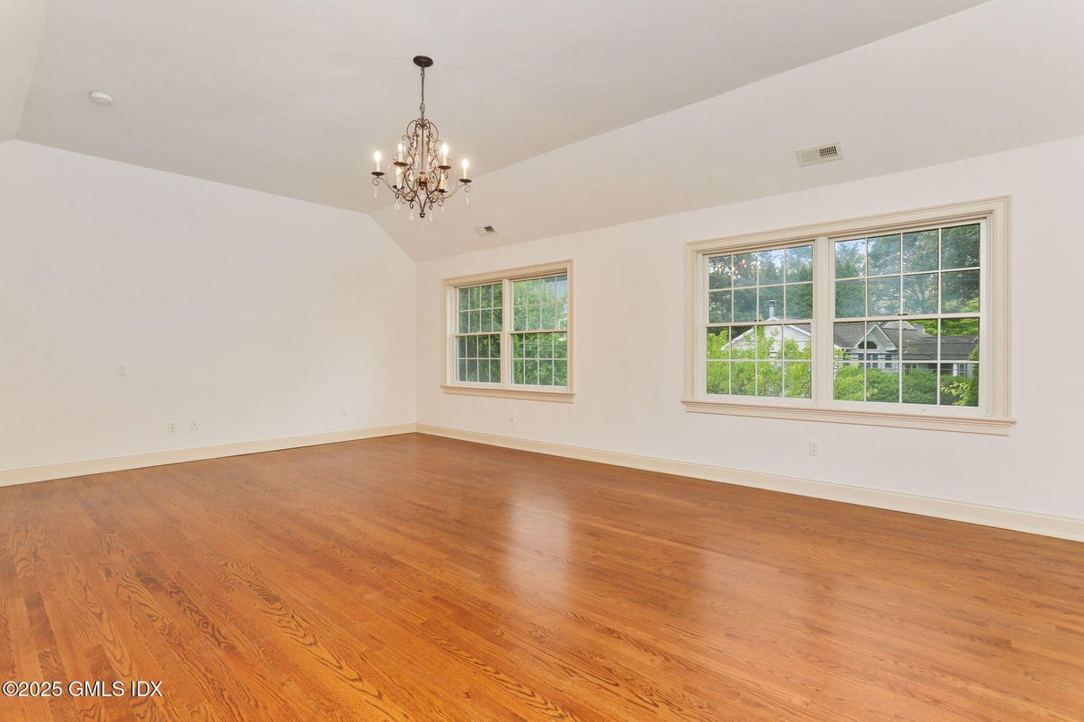 Chandelier, Empty room, Interior, Wood Texture Flooring