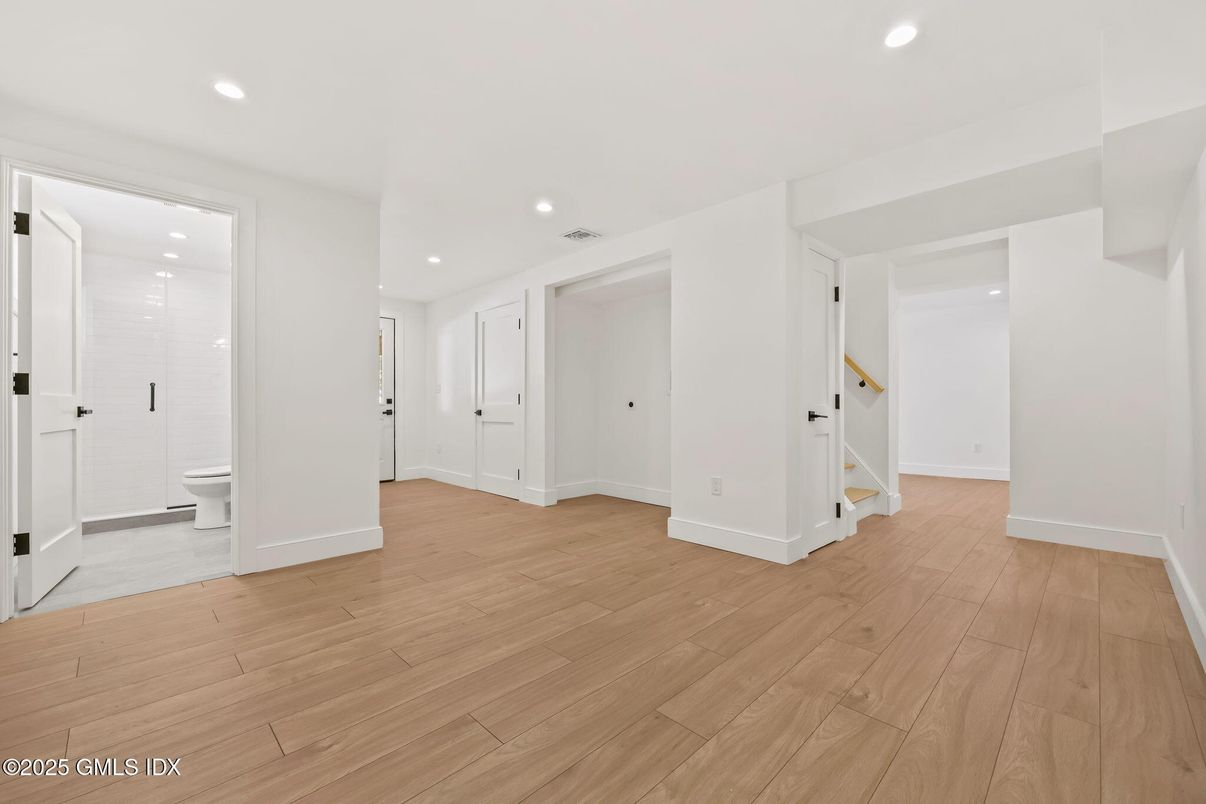 Bathroom, Empty room, Interior, Recessed Lighting, Wood Texture Flooring