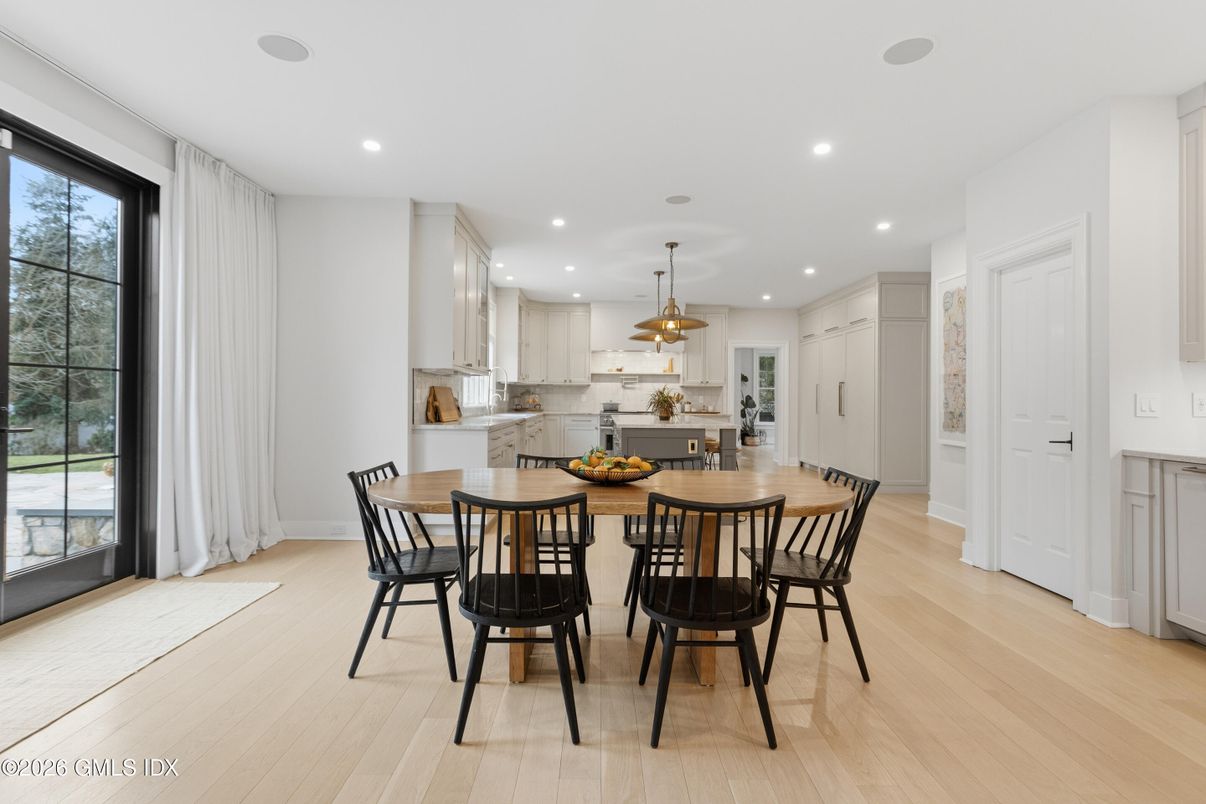 Dining room, Interior, Kitchen, Pendant Lights, Recessed Lighting, Wood Texture Flooring