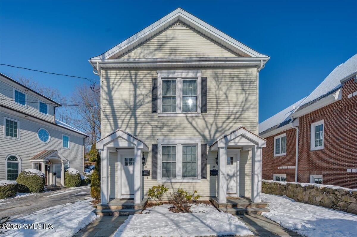 Exterior, Facade, Georgian