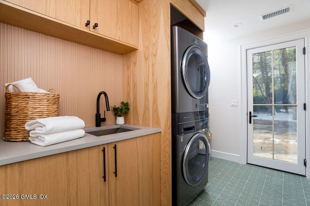 Interior, Recessed Lighting, Washer