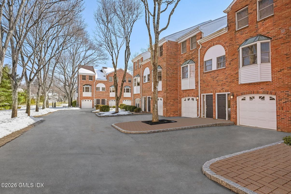 Attached, Exterior, Facade, Brick Facade, Rowhouse