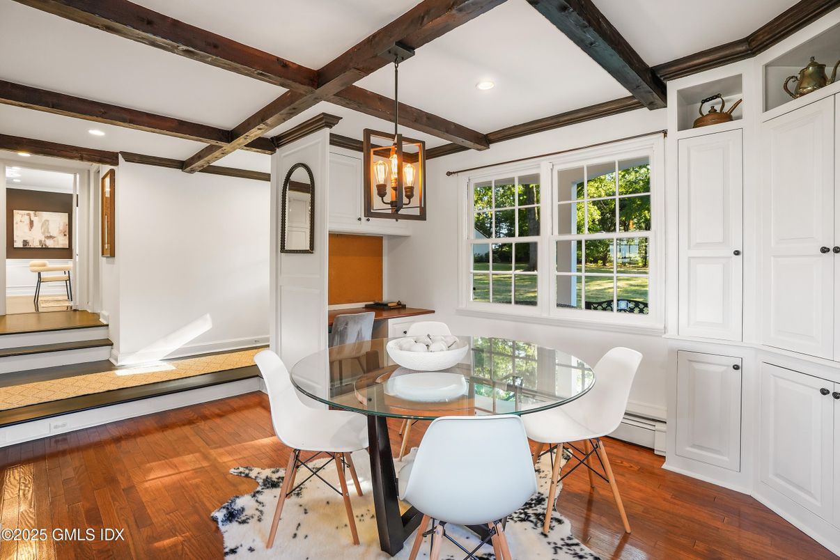 Dining room, Interior, Pendant Lights, Recessed Lighting, Wooden Beams, Wood Texture Flooring