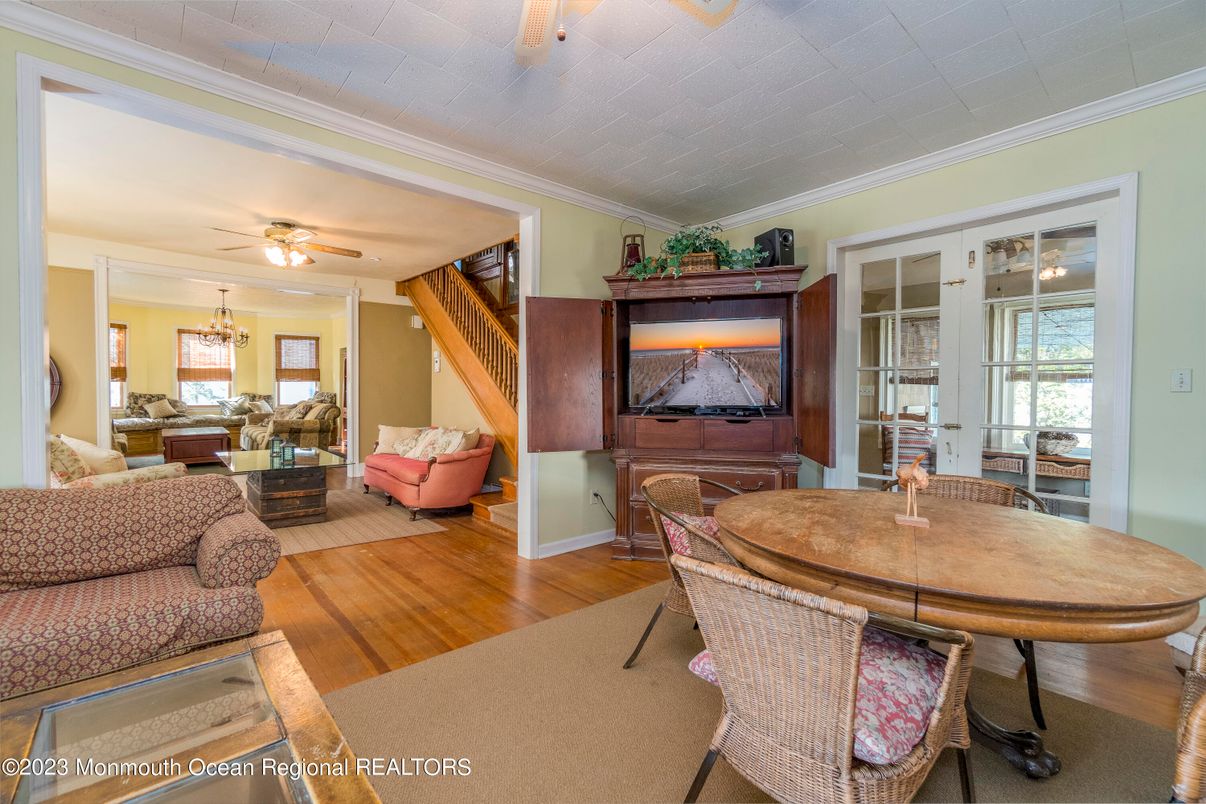 Dining room, Interior, Living room, Wood Texture Flooring