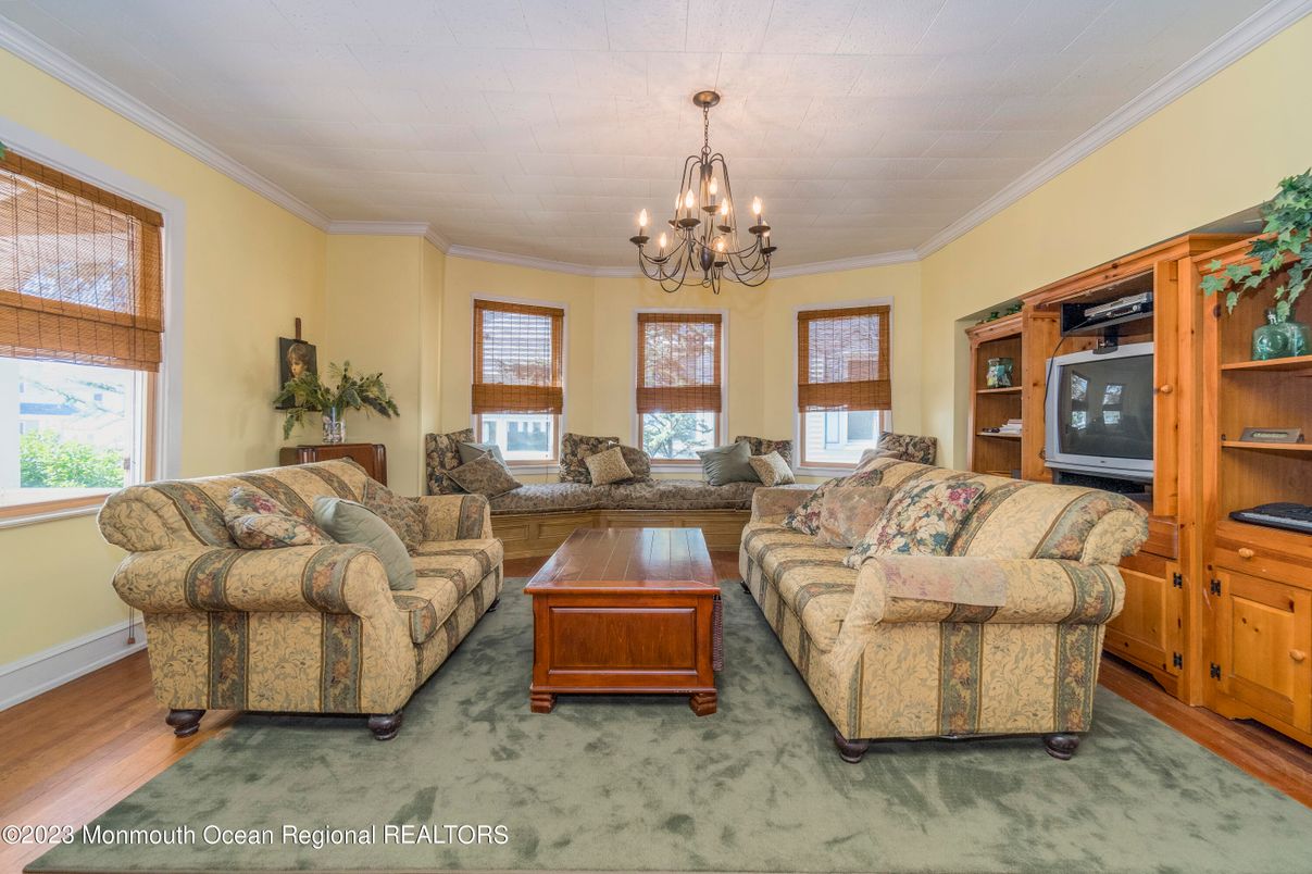 Chandelier, Interior, Living room, Wood Texture Flooring