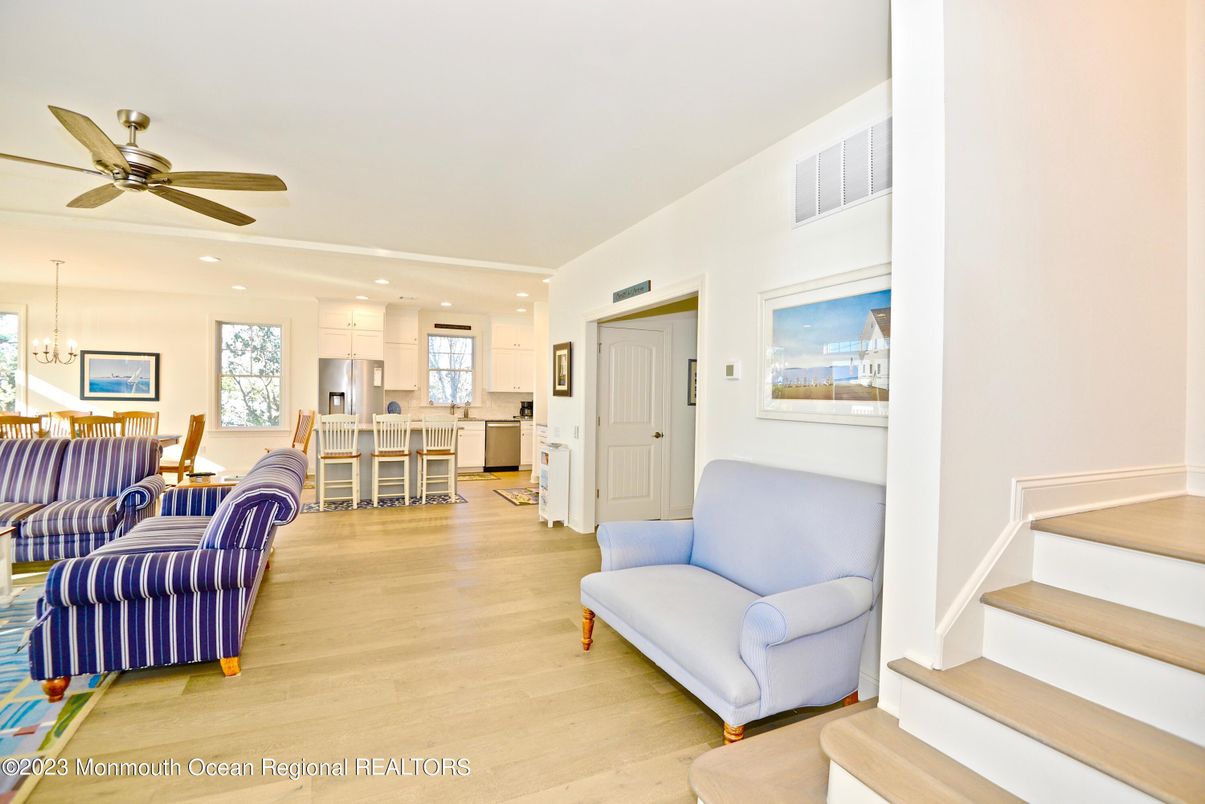 Chandelier, Dining room, Interior, Kitchen, Living room, Pendant Lights, Recessed Lighting, Wood Texture Flooring