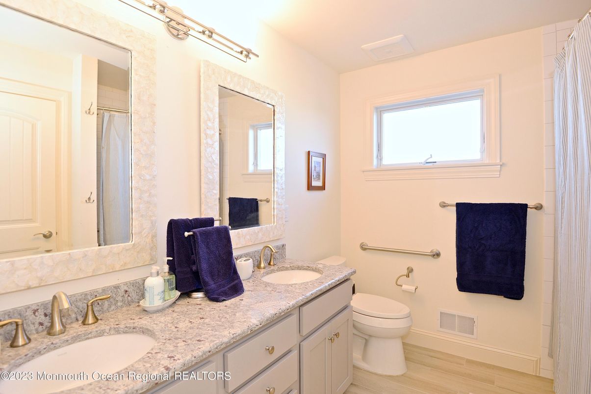 Bathroom, Dual Sink Vanities, Interior, Wood Texture Flooring