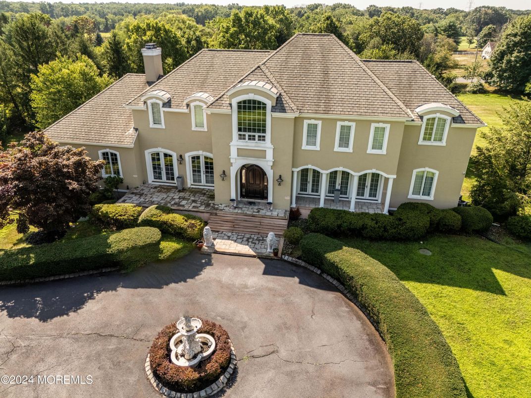 Backyard, Exterior, Facade, French Provincial