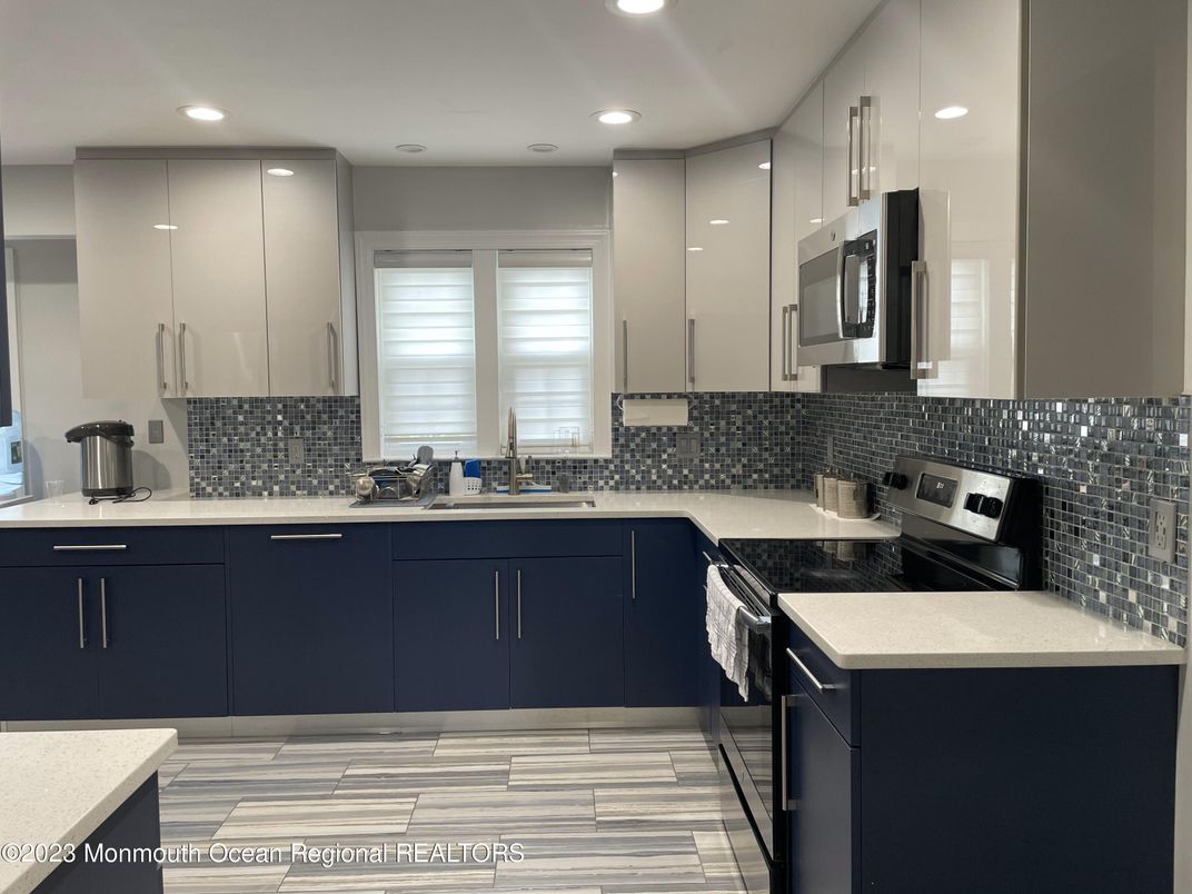 Interior, Kitchen, Recessed Lighting