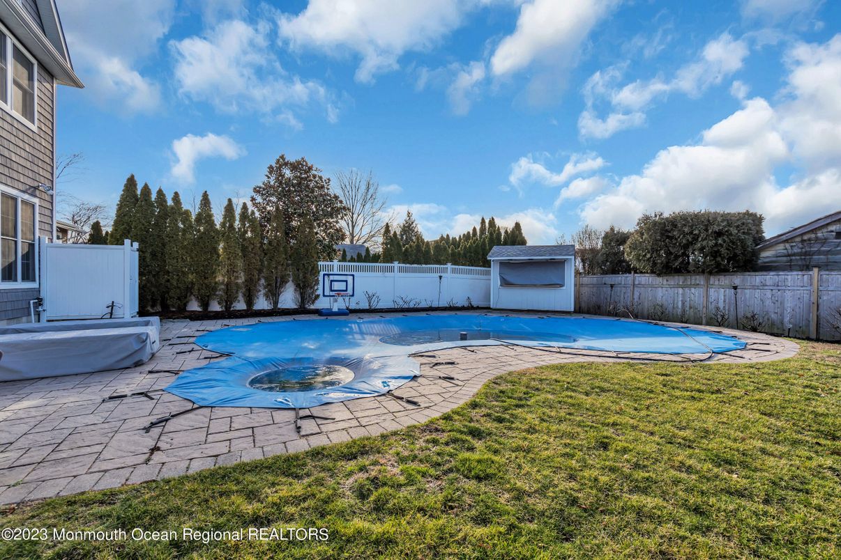 Backyard, Exterior, Pool