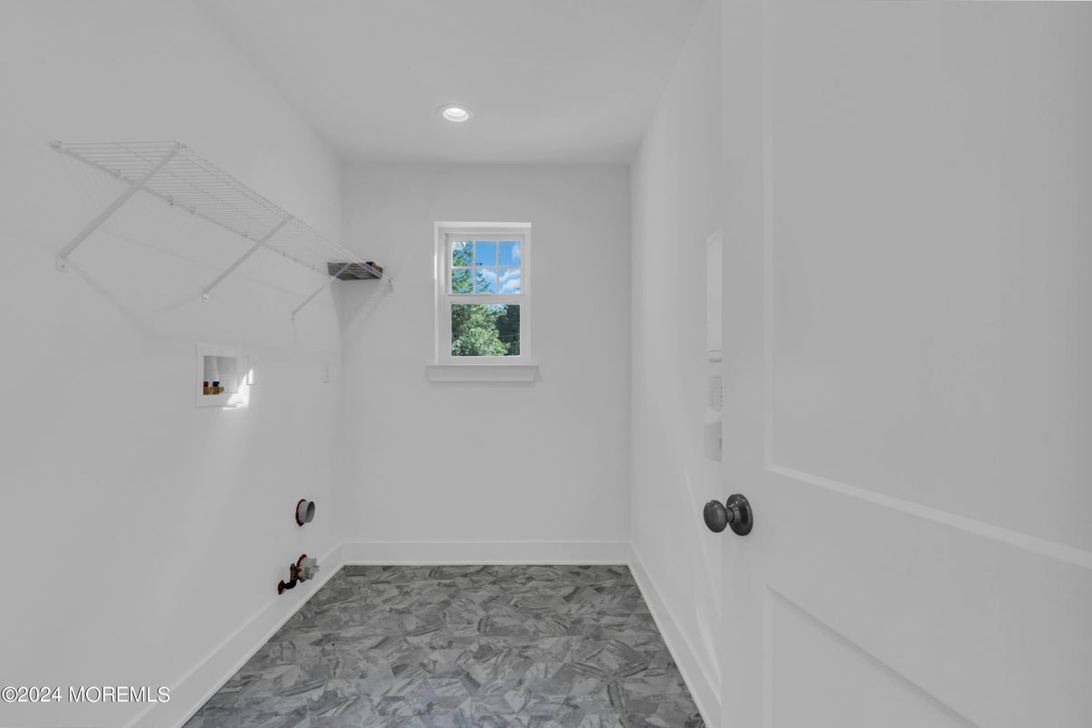 Interior, Recessed Lighting, Walk-in Closets