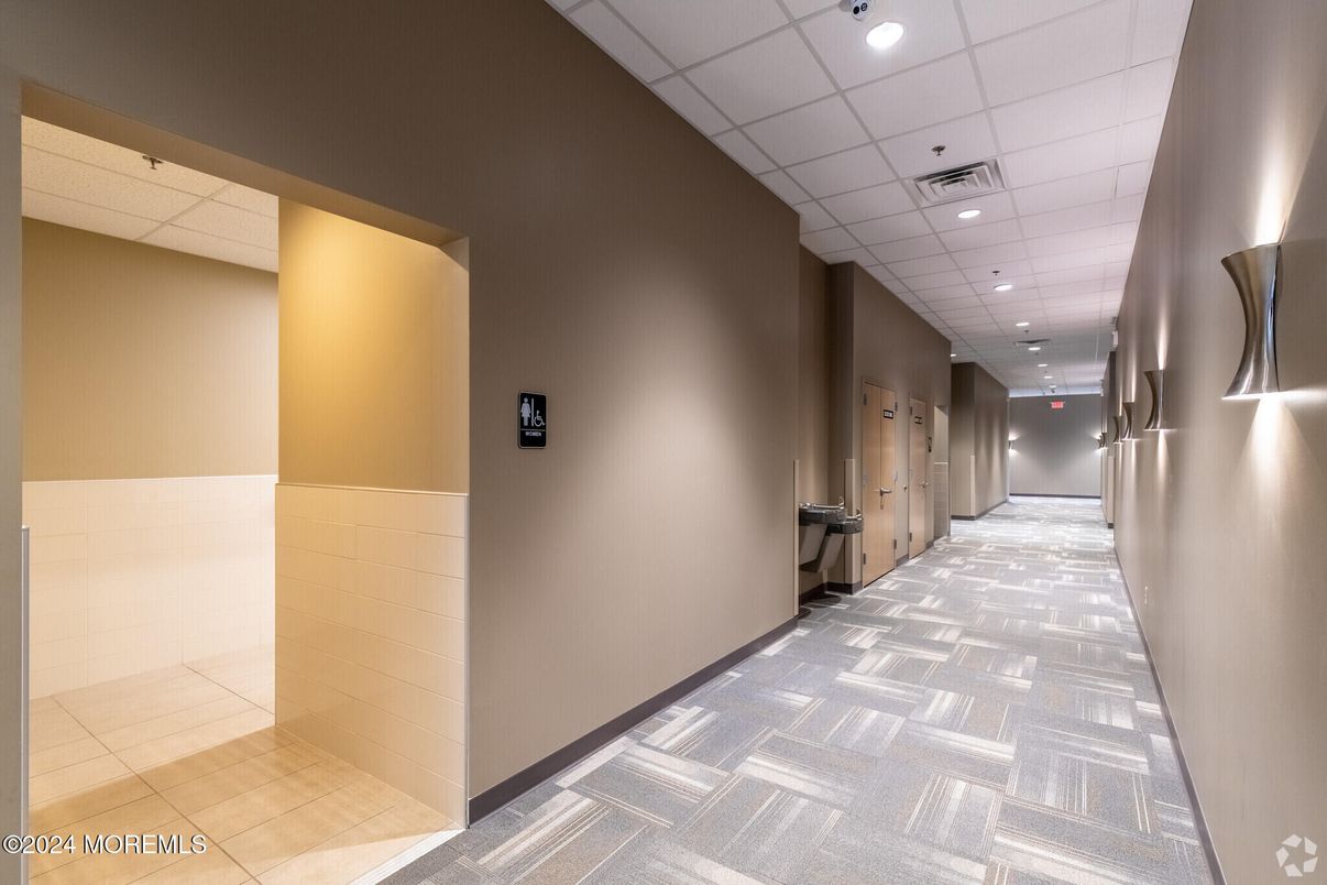 Elevator, Interior, Recessed Lighting