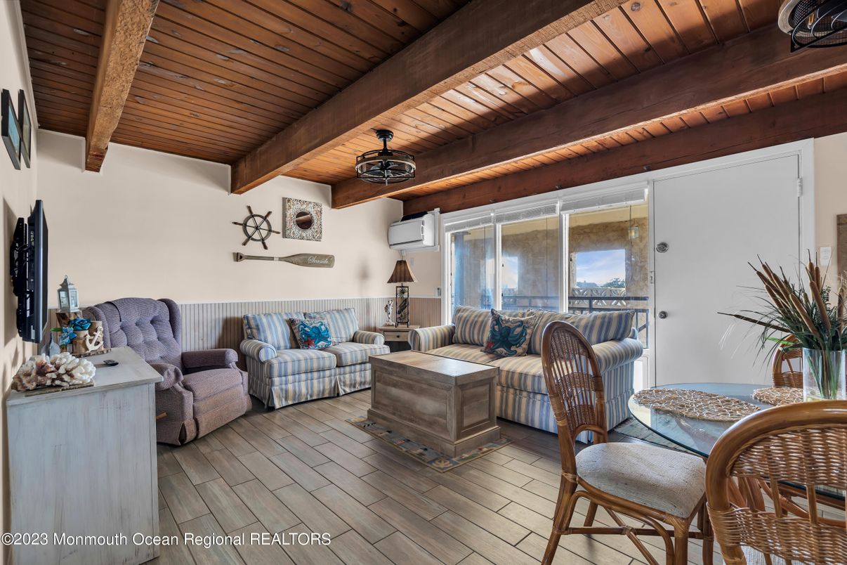 Interior, Living room, Wooden Beams, Wooden Ceilings, Wood Texture Flooring