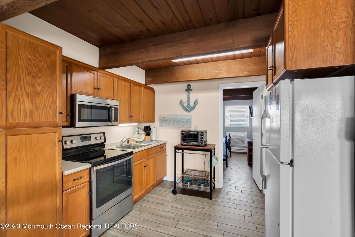 Interior, Kitchen, Wooden Beams, Wooden Ceilings, Wood Texture Flooring