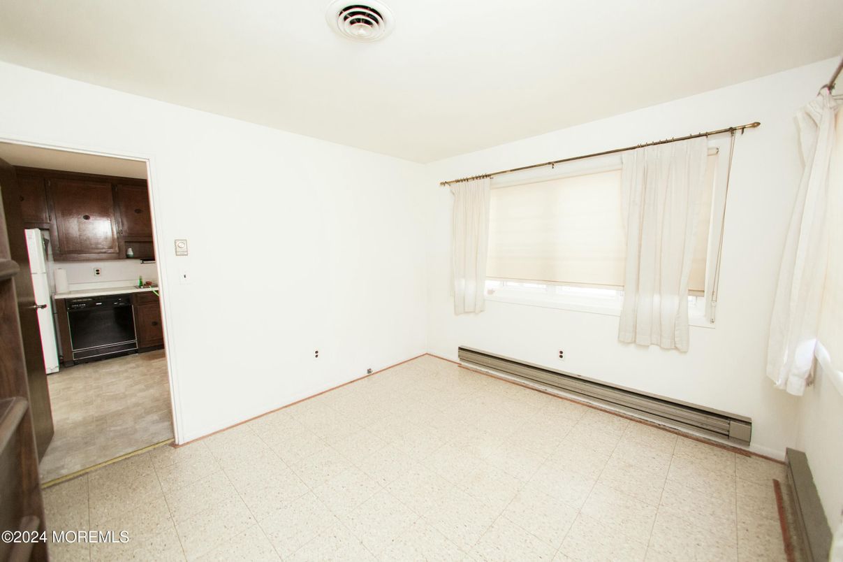 Empty room, Interior, Kitchen