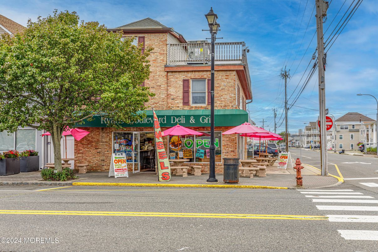 Exterior, Facade, Brick Facade, None