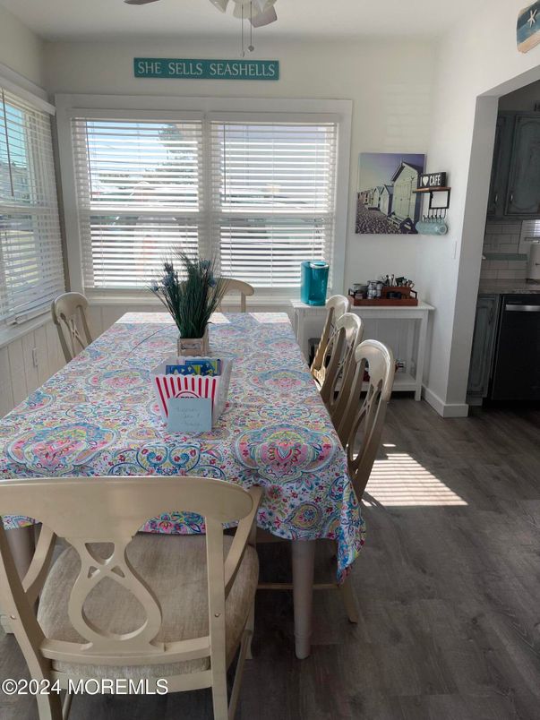 Dining room, Interior, Wood Texture Flooring
