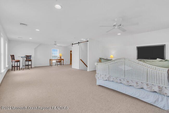 Bedroom, Dining room, Interior, Recessed Lighting