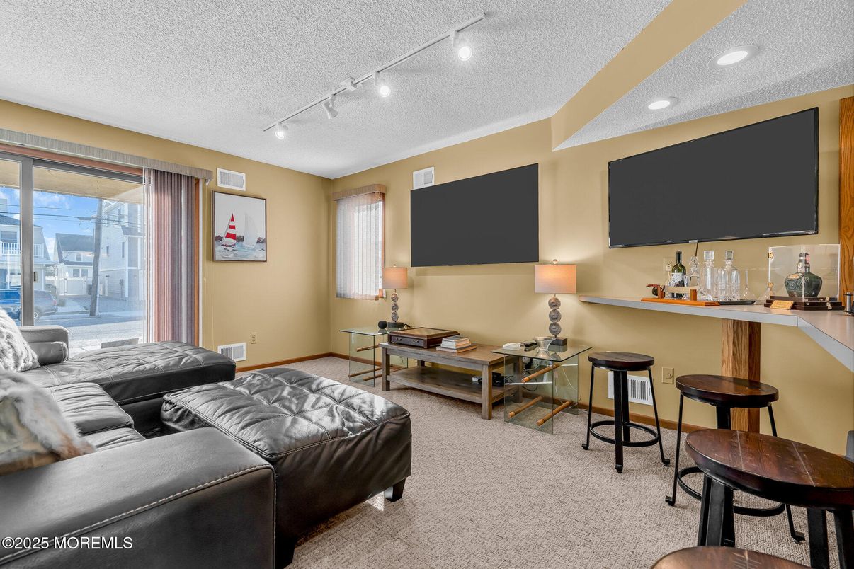 Interior, Living room, Recessed Lighting