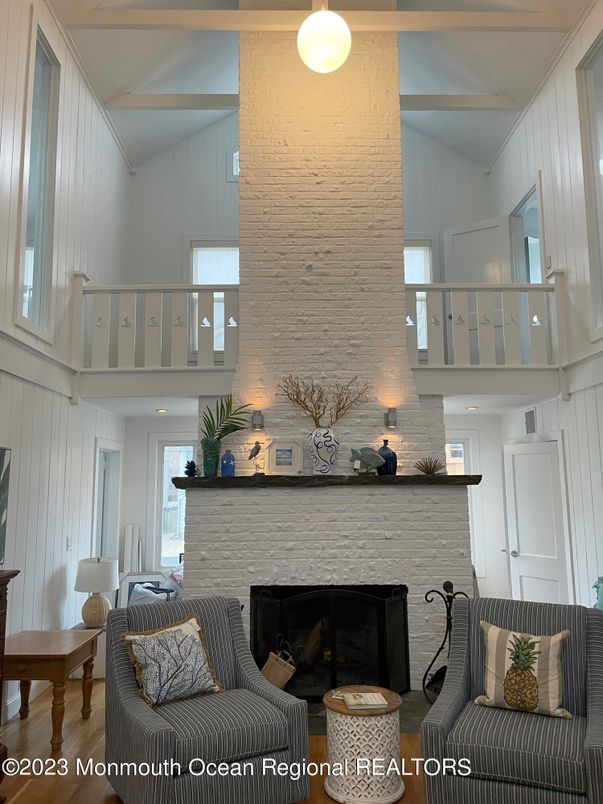 Fireplace, Interior, Pendant Lights
