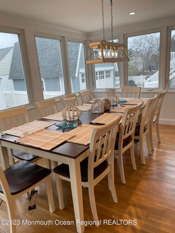 Dining room, Interior, Pendant Lights, Recessed Lighting, Wood Texture Flooring