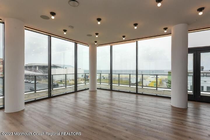 Empty room, Interior, Water, Wood Texture Flooring
