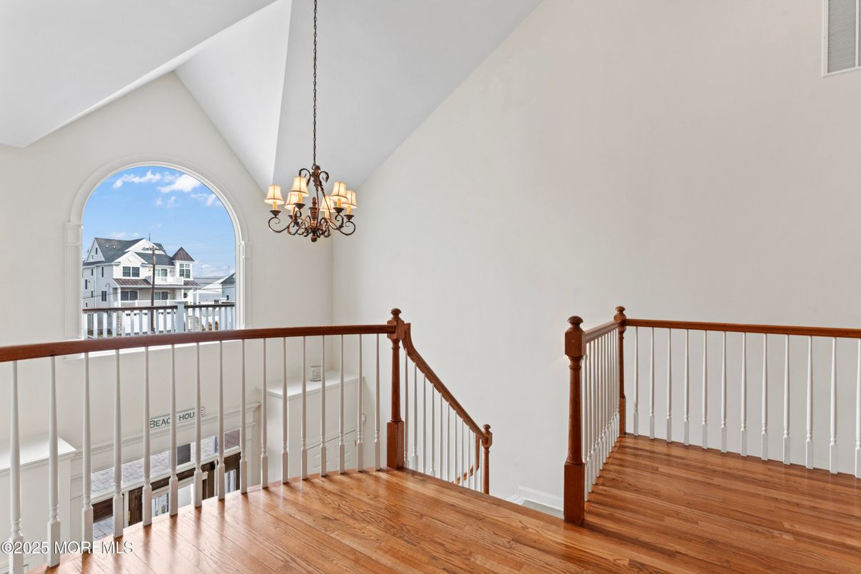 Chandelier, Interior, Water, Wood Texture Flooring