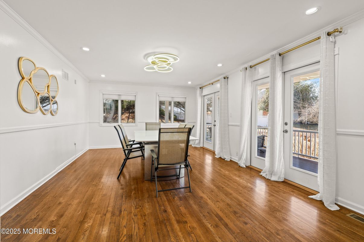Dining room, Interior, Recessed Lighting, Wood Texture Flooring
