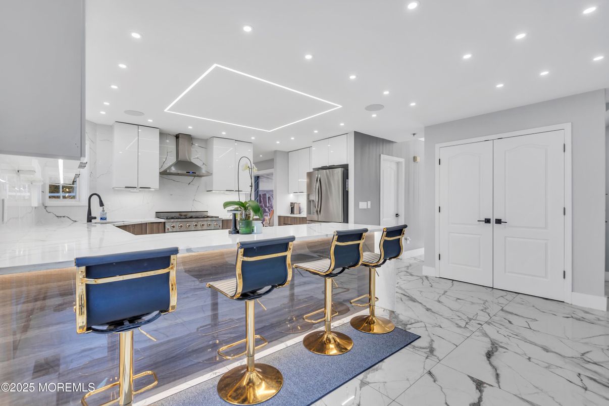 Interior, Kitchen, Marble, Recessed Lighting, Stainless Steel Appliances