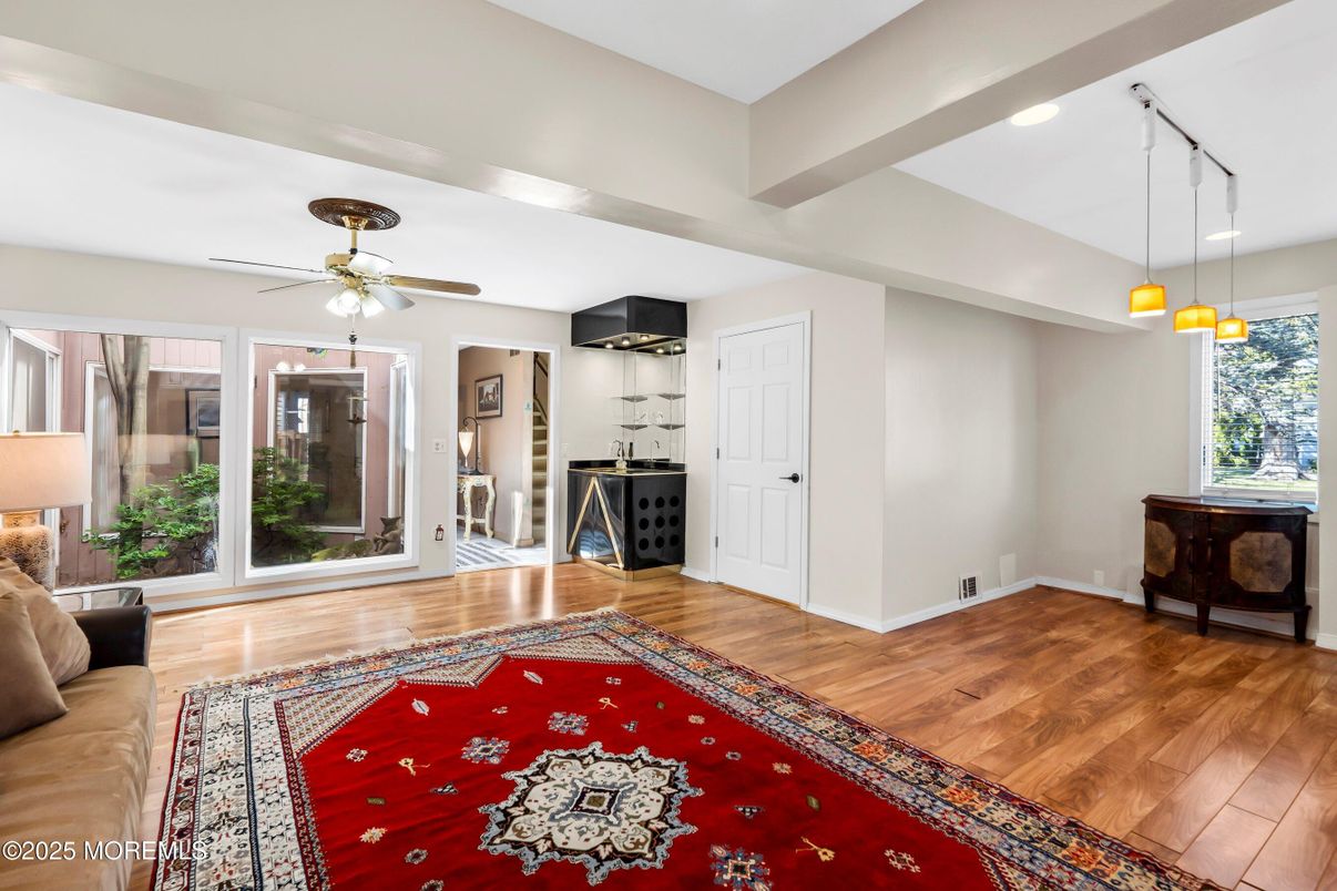 Interior, Pendant Lights, Recessed Lighting, Wood Texture Flooring
