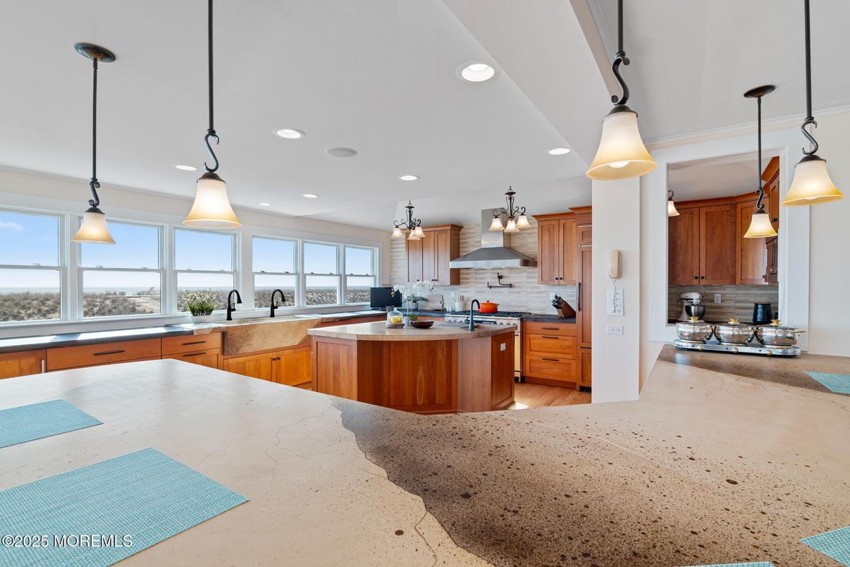 Interior, Kitchen, Pendant Lights, Recessed Lighting