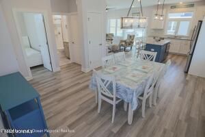 Chandelier, Dining room, Interior, Kitchen, Pendant Lights, Recessed Lighting, Wood Texture Flooring