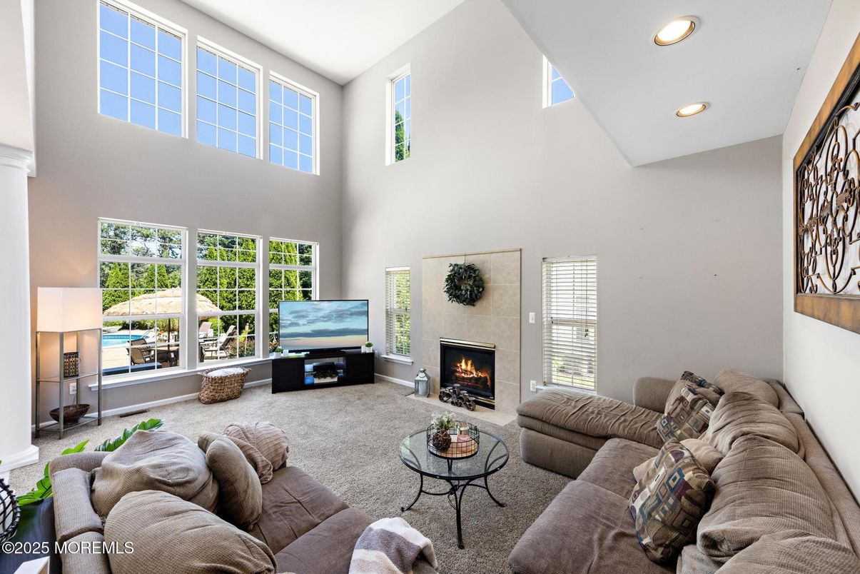 Fireplace, Interior, Living room, Recessed Lighting