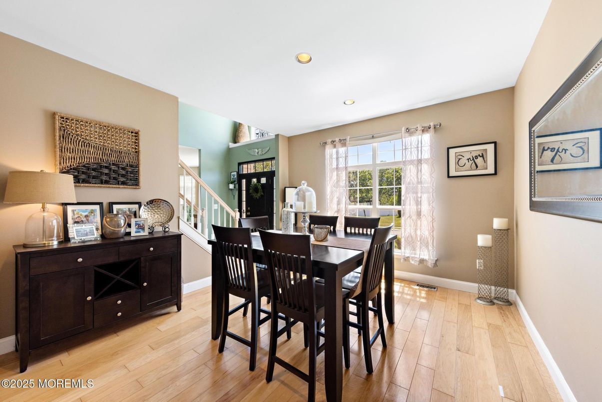Dining room, Interior, Recessed Lighting, Wood Texture Flooring