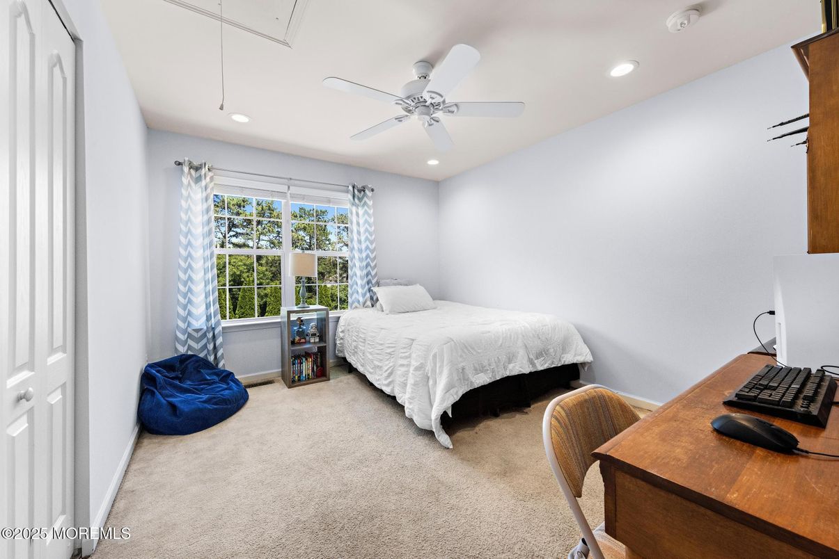 Bedroom, Home Office, Interior, Recessed Lighting