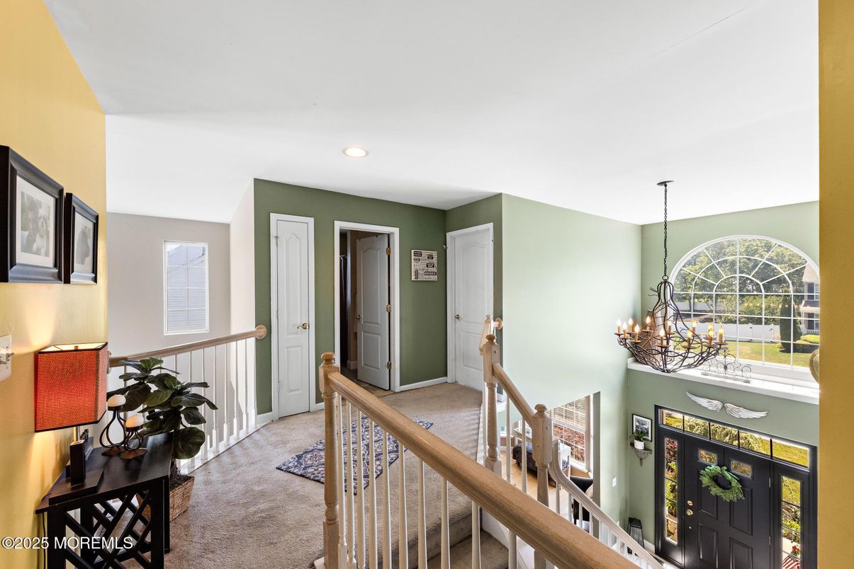 Chandelier, Interior, Recessed Lighting