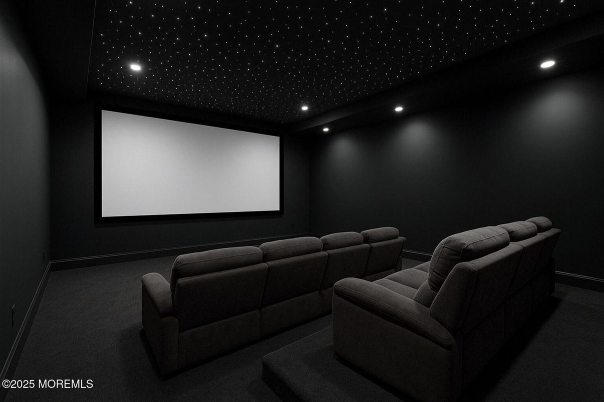 Interior, Projection Screen, Recessed Lighting, Theatre Room