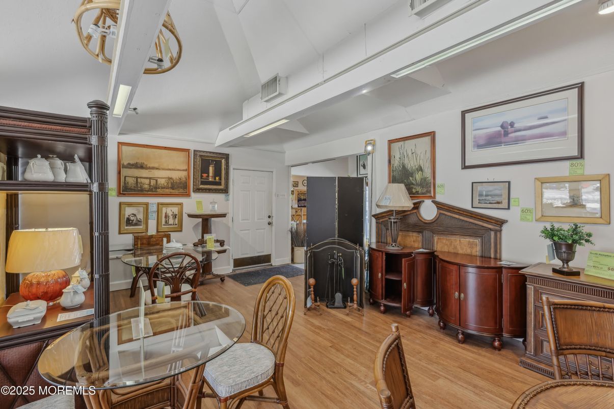 Dining room, Fireplace, Interior, Piano, Wood Texture Flooring