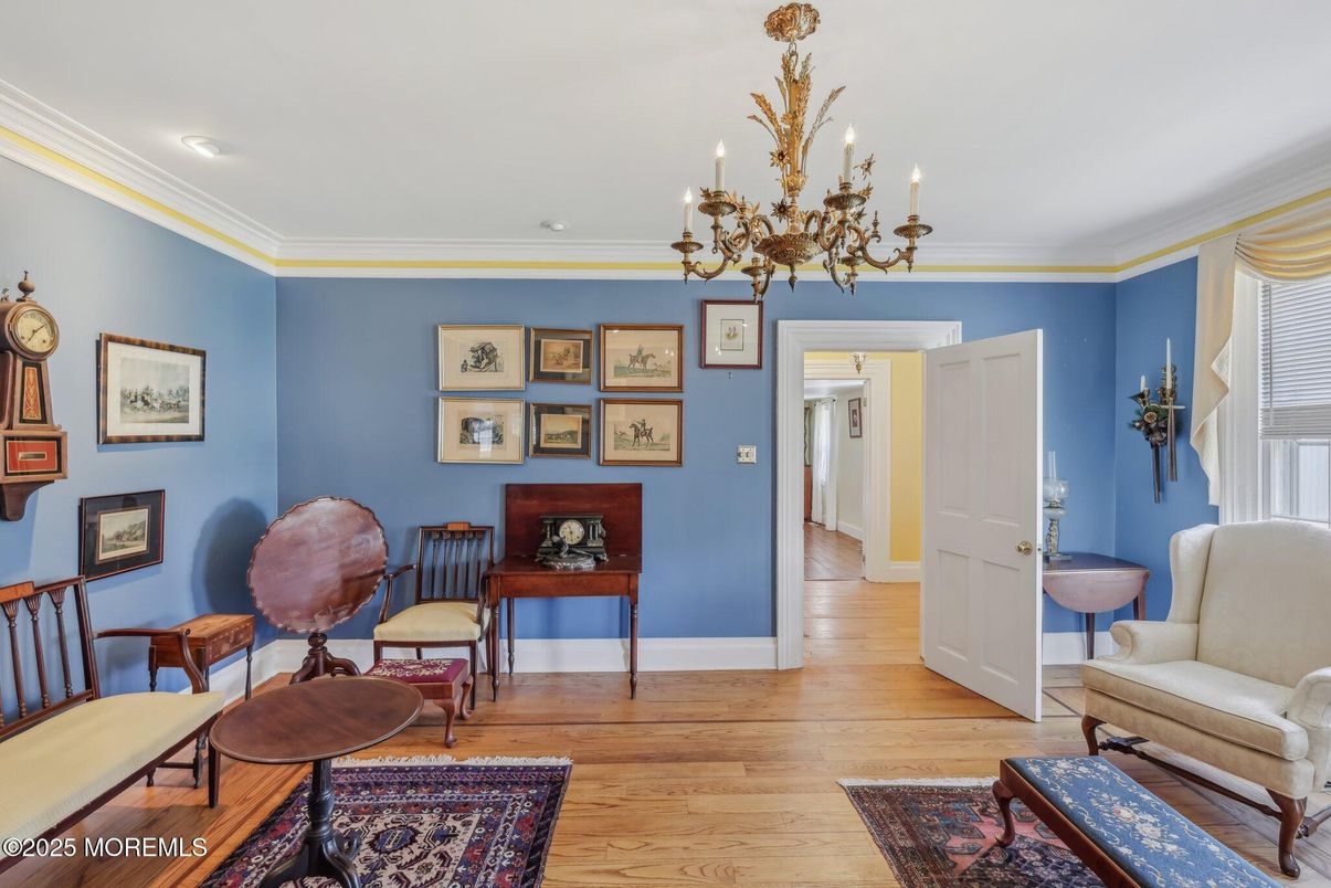 Chandelier, Interior, Recessed Lighting, Wood Texture Flooring