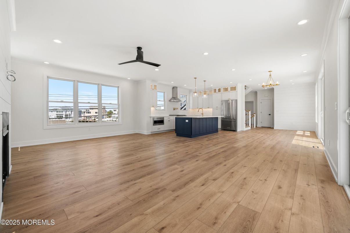 Chandelier, Interior, Kitchen, Pendant Lights, Recessed Lighting, Wood Texture Flooring