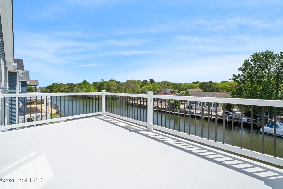 Exterior, Lake, Water