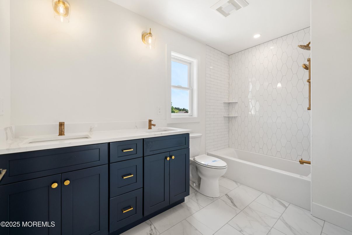 Bathroom, Dual Sink Vanities, Interior, Marble, Recessed Lighting