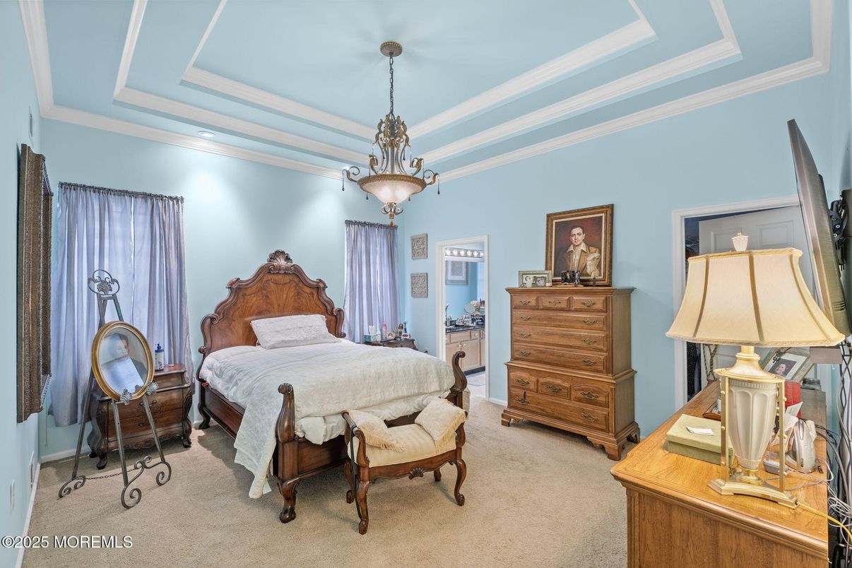 Bedroom, Interior, Pendant Lights