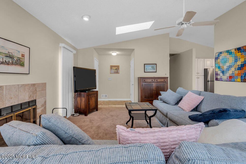 Fireplace, Interior, Living room, Recessed Lighting