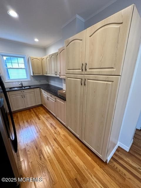 DE Listing image placeholder