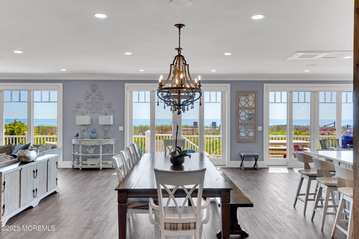 Chandelier, Dining room, Interior, Recessed Lighting, Water, Wood Texture Flooring