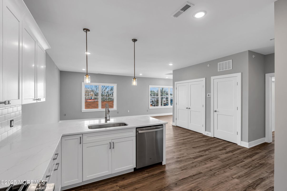 Interior, Kitchen, Pendant Lights, Recessed Lighting, Wood Texture Flooring