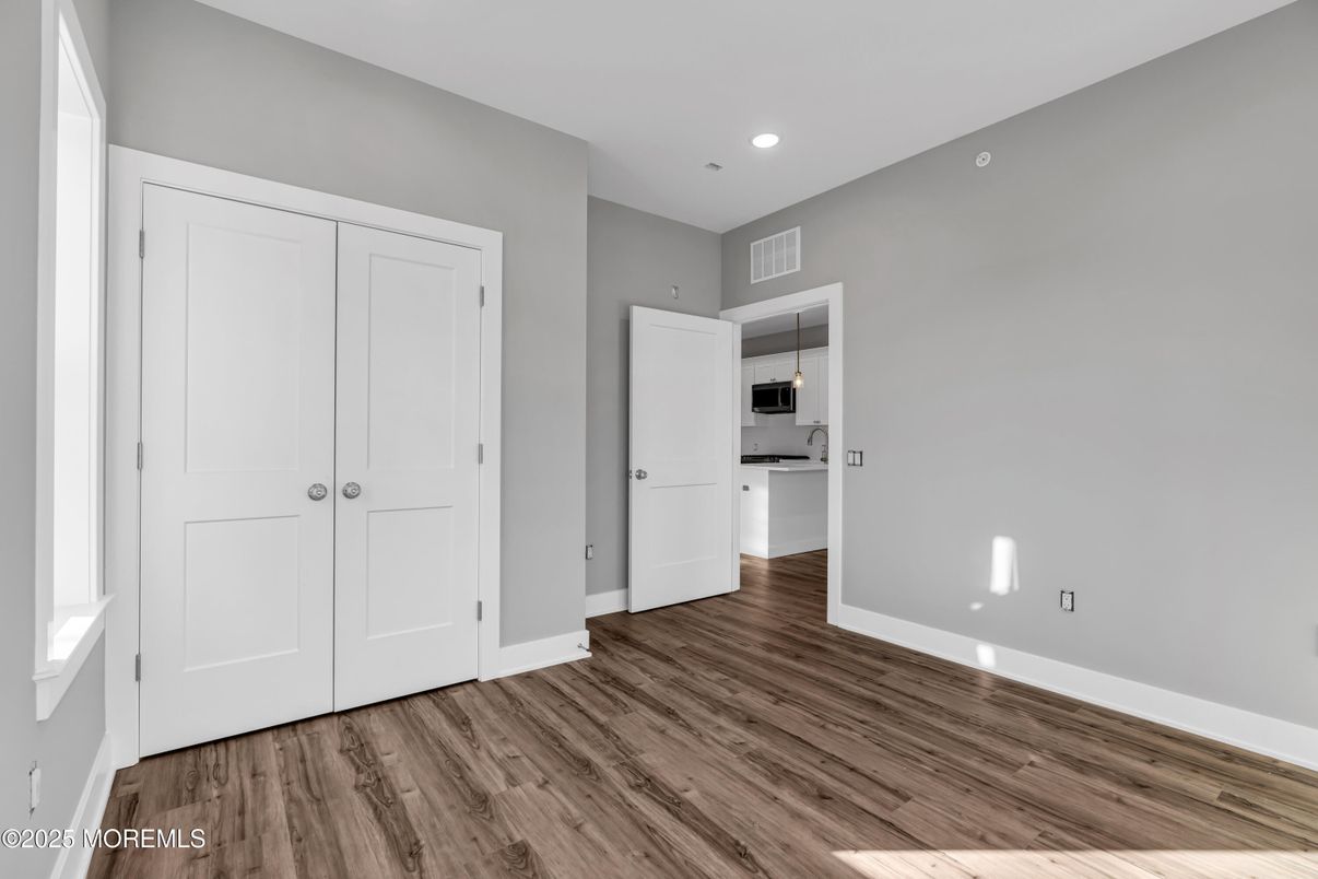 Empty room, Interior, Kitchen, Recessed Lighting, Wood Texture Flooring